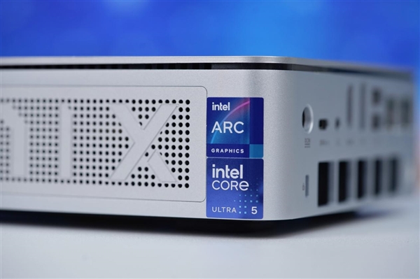 酷睿Ultra  5仅3999元！雷神MIX  PRO迷你主机图赏