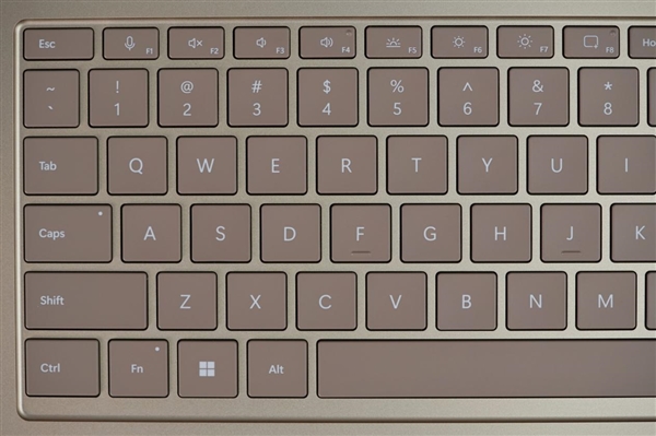 性能暴增86%！微软全新Surface  Laptop图赏