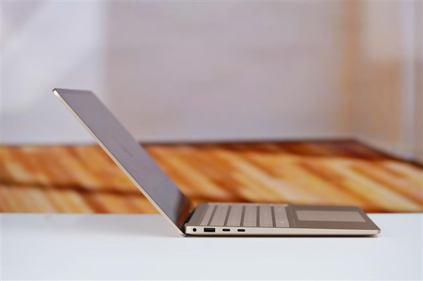 性能暴增86%！微软全新Surface  Laptop图赏