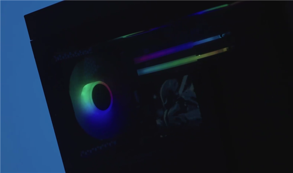 首台国产芯片电竞主机!雷神黑武士猎刃Pro细节公布:玩《英雄联盟》无压力 首台国产芯片电竞主机!雷神黑武士猎刃Pro细节公布:玩《英雄联盟》无压力