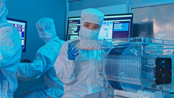 Intel公布三大全新晶体管材料:漏电率降低1000倍 Intel公布三大全新晶体管材料:漏电率降低1000倍